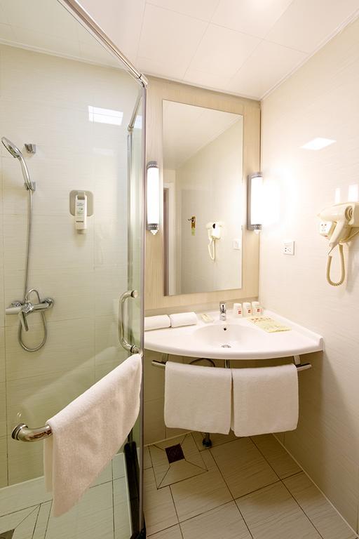 Ibis Chuzhou 1912 Hotel Room photo