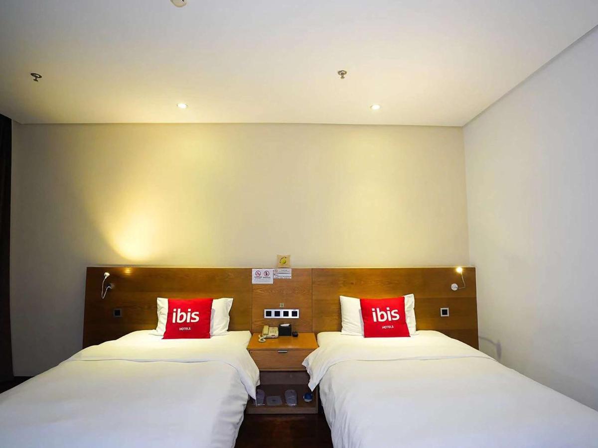 Ibis Chuzhou 1912 Hotel Exterior photo