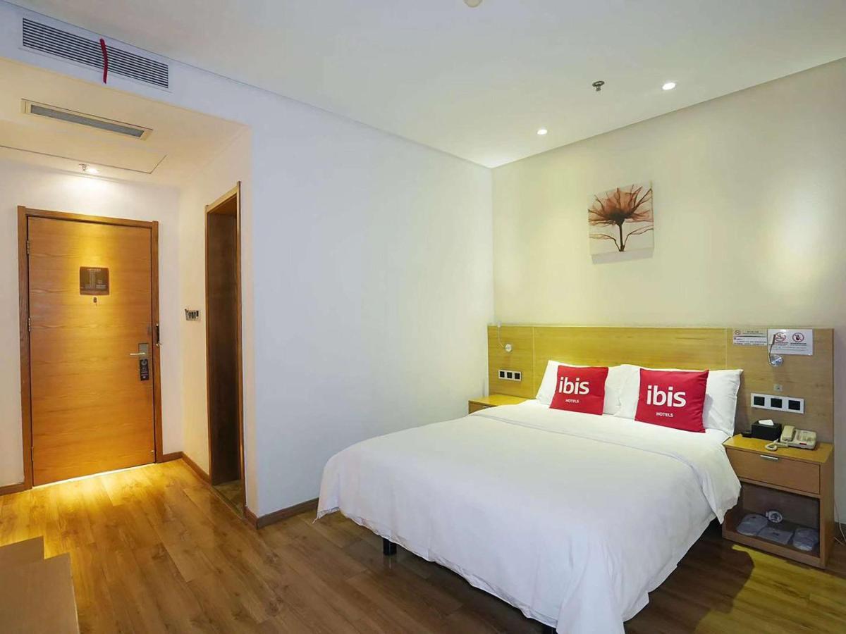 Ibis Chuzhou 1912 Hotel Exterior photo